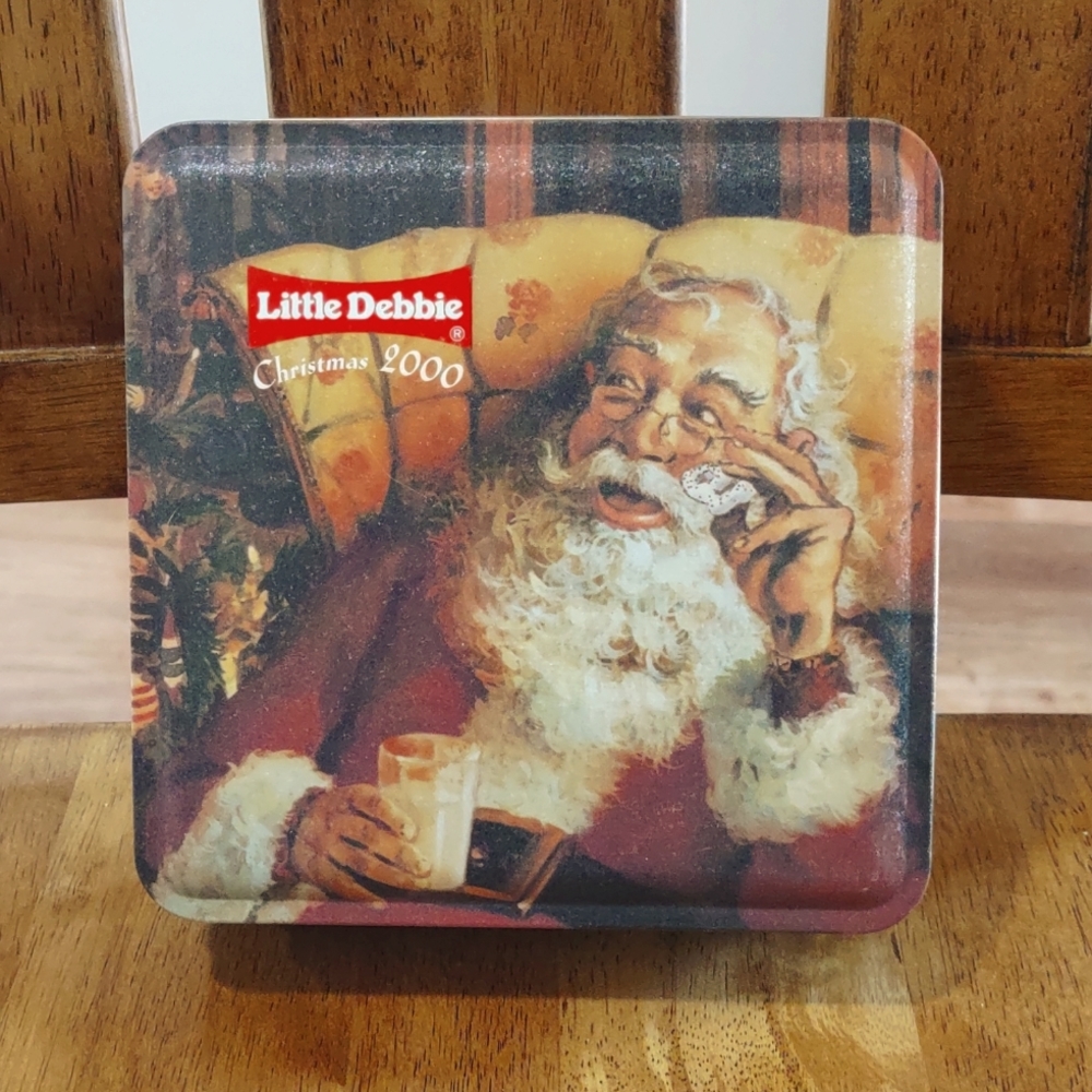 🎅Little Debbie Christmas 2000 tin🎄🤶